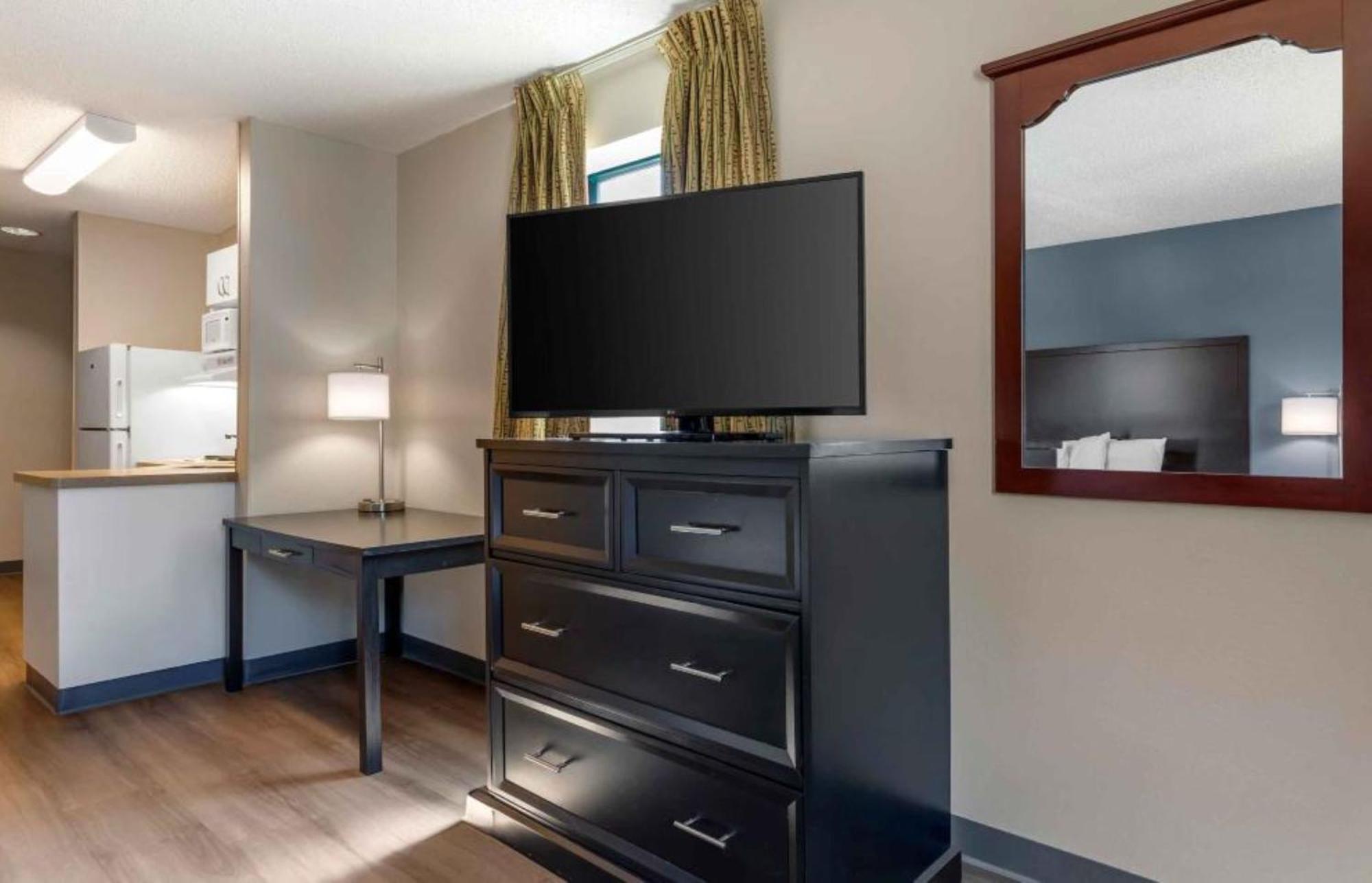 Extended Stay America Suites - Fort Worth - City View Eksteriør billede